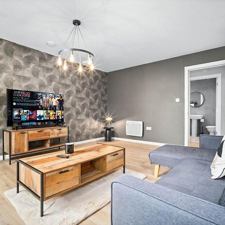 Luxe Apartment With Private Parking In Gated Complex - Close To Jq & City Centre - Top Rated - 7Sh Birmingham Dış mekan fotoğraf